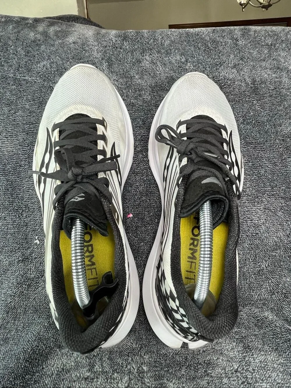 Saucony pre owned